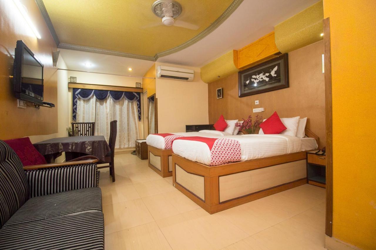 OYO 16041 Hotel Golden Moments Shiliguri Exterior foto
